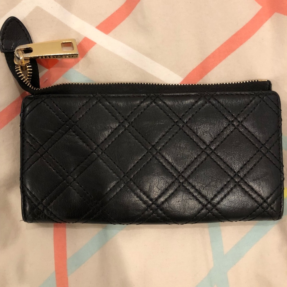 Authentic Marc Jacobs Wallet - Picture 3 of 6